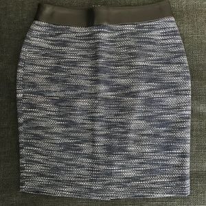 ANN TAYLOR Tweed Mini-Pencil Skirt – Size 0P